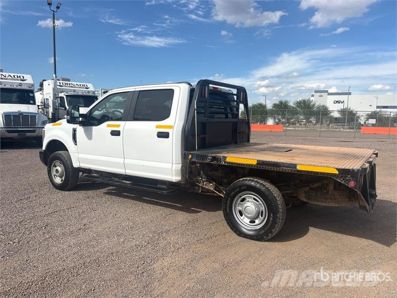 Ford F-250 Flakbilar