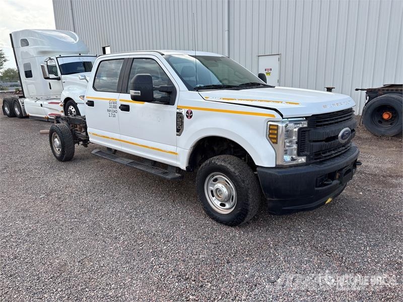 Ford F-250 キャビン及び内装