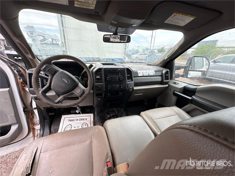 Ford F-250 Cabines e interior