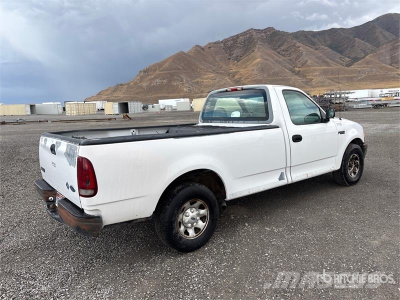 Ford F-250 4x2 CNG Pickup Ostalo