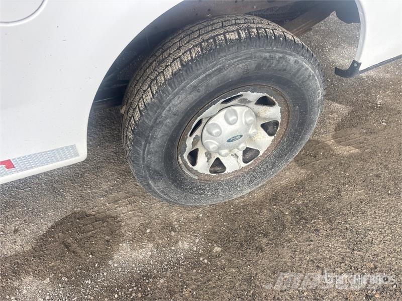 Ford F-250 4x2 CNG Pickup Ostalo