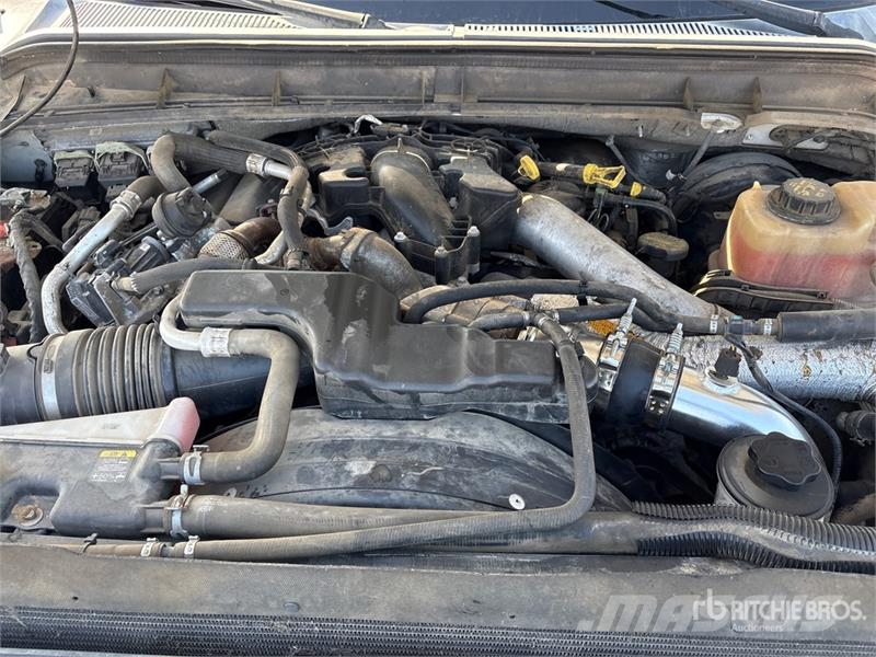 Ford F-250 4x2 Extended Cab Pickup Autre fourgon / utilitaire