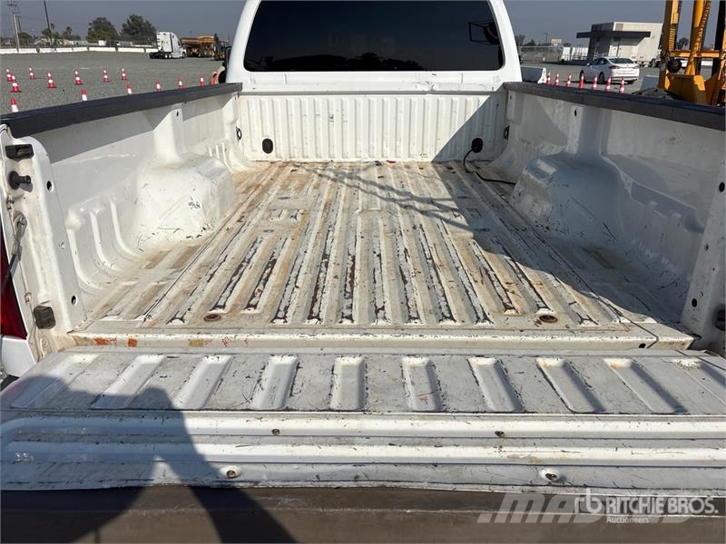 Ford F-250 4x2 Extended Cab Pickup Autre fourgon / utilitaire