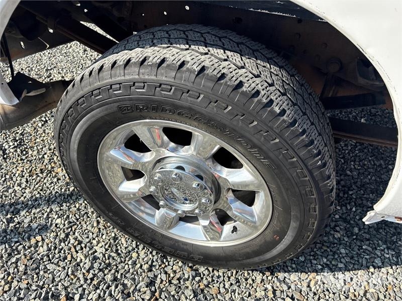 Ford F-250 4x2 Extended Cab Pickup Autre fourgon / utilitaire