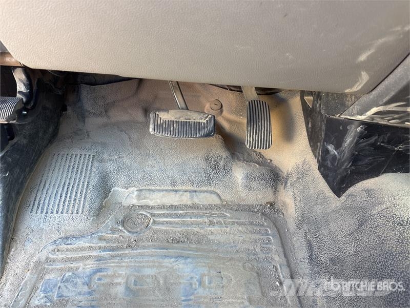 Ford F-250 4x2 Extended Cab Pickup その他