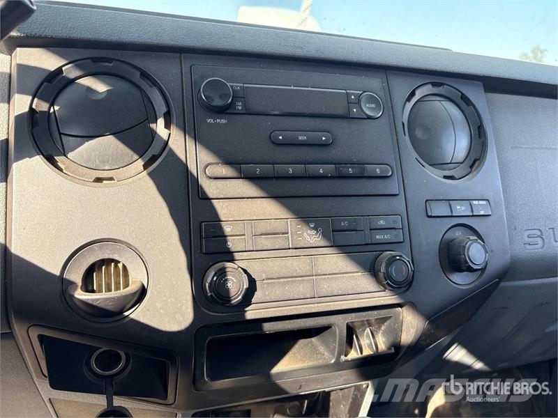 Ford F-250 4x2 Extended Cab Pickup Citi