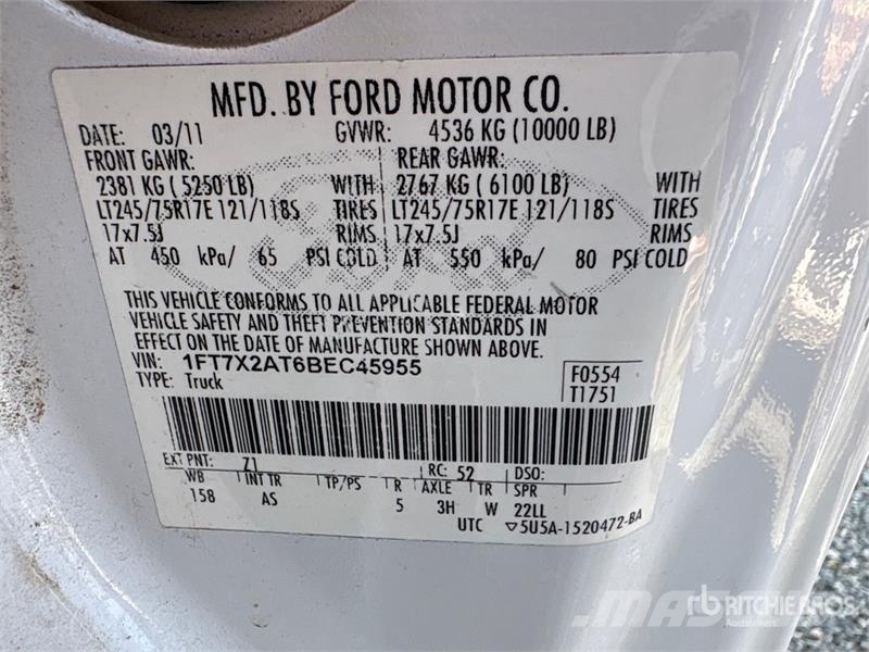 Ford F-250 4x2 Extended Cab Pickup Autre fourgon / utilitaire