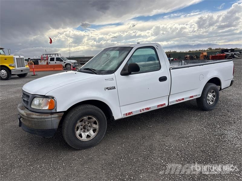 Ford F-250 4x2 Pickup 其他