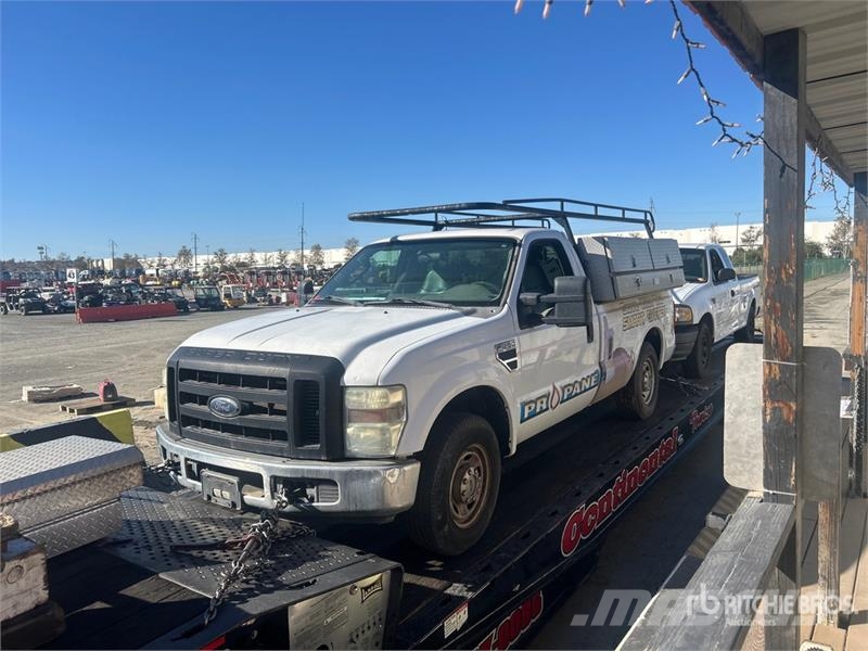 Ford F-250 4x2 Pickup Autre fourgon / utilitaire