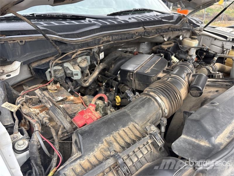 Ford F-250 4x4 Crew Cab Pickup Άλλα Vans