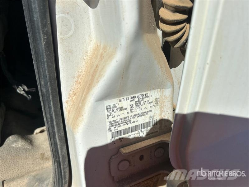 Ford F-250 4x4 Crew Cab Pickup Citi