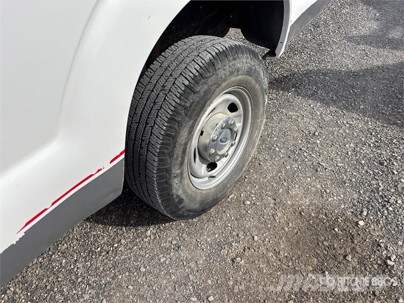 Ford F-250 4x4 Extended Cab Pickup Andre