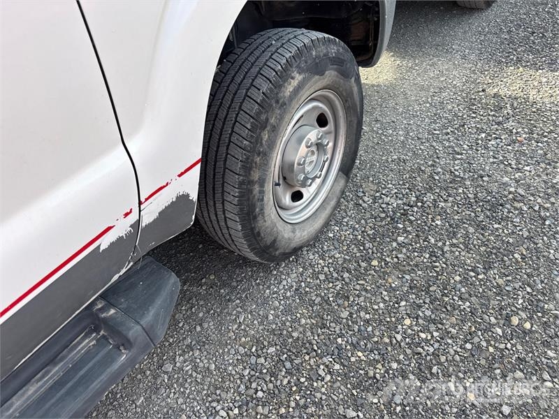 Ford F-250 4x4 Extended Cab Pickup Andre