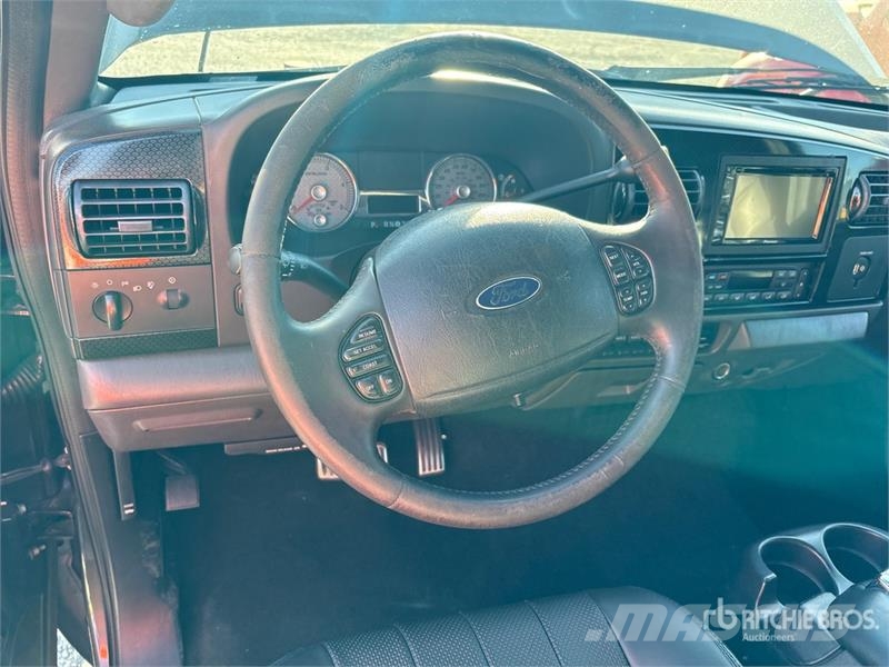 Ford F-250 Harley-Davidson Edition 4x4 Crew Cab Pickup 기타