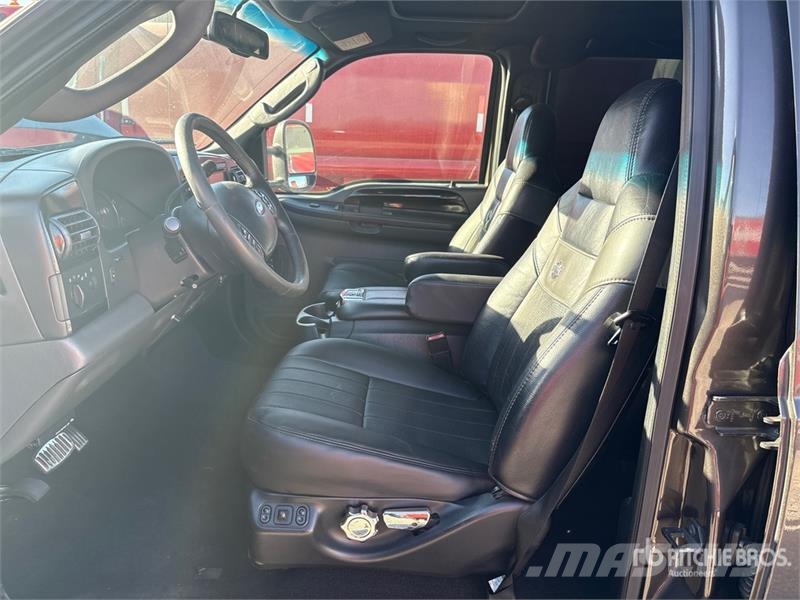 Ford F-250 Harley-Davidson Edition 4x4 Crew Cab Pickup 기타
