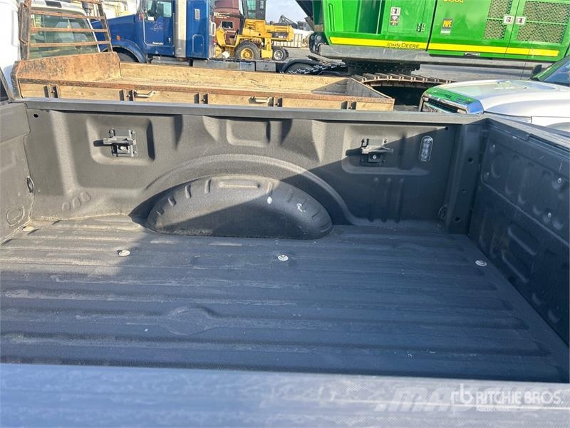 Ford F-250 Lariat 4x4 Crew Cab Pickup Citi