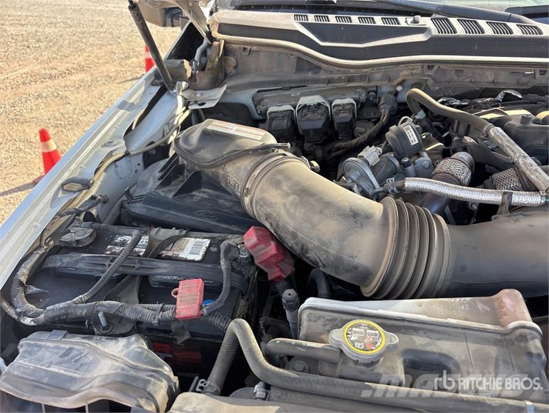 Ford F-250 Lariat 4x4 Crew Cab 4x4 Crew Cab Pickup Citi