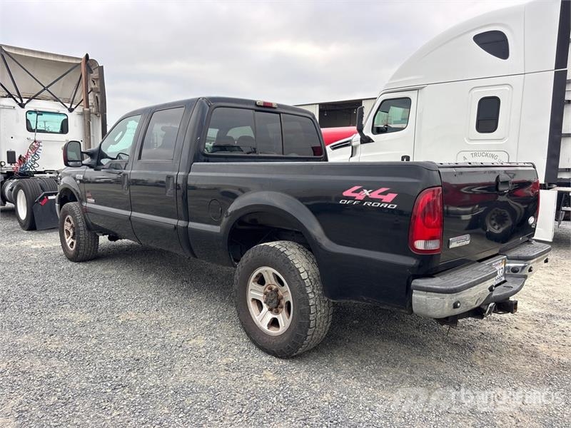 Ford F-250 Lariat 4x4 Crew Cab Pickup Citi
