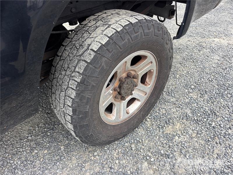 Ford F-250 Lariat 4x4 Crew Cab Pickup Citi