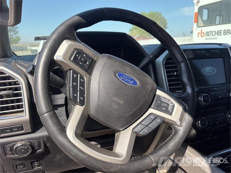 Ford F-250 Lariat 4x4 Crew Cab 4x4 Crew Cab Pickup Citi