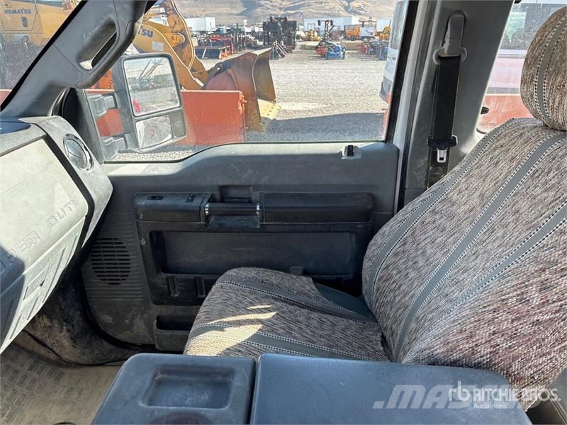 Ford F-250 Pickup 기타