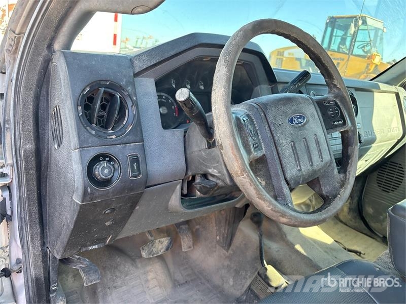 Ford F-250 Pickup 기타