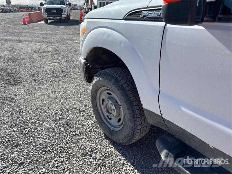Ford F-250 Pickup 기타