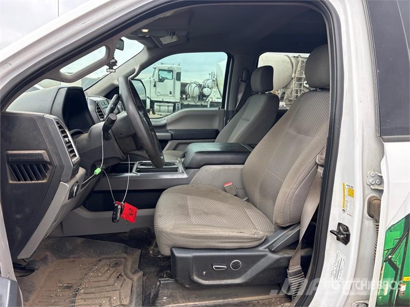 Ford F-250 Pickup Other
