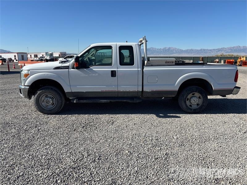 Ford F-250 Pickup 기타