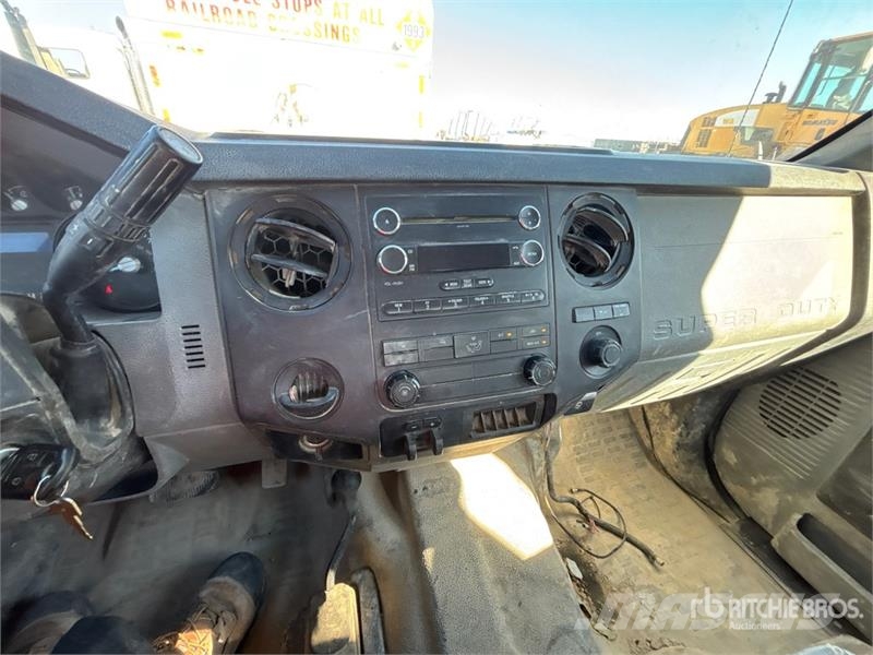 Ford F-250 Pickup 기타