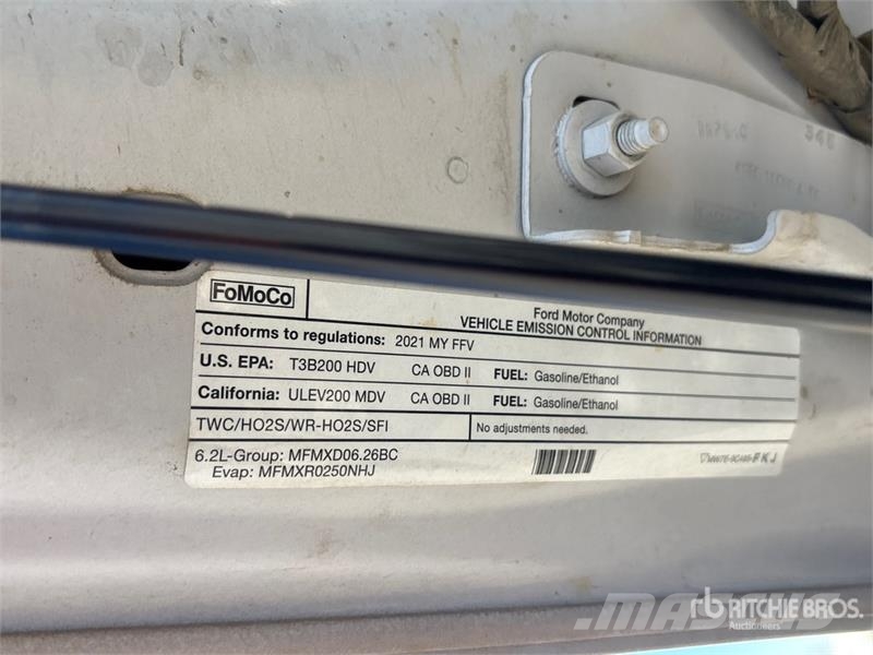 Ford F-250 STX 4x4 Crew Cab Pickup Autre fourgon / utilitaire
