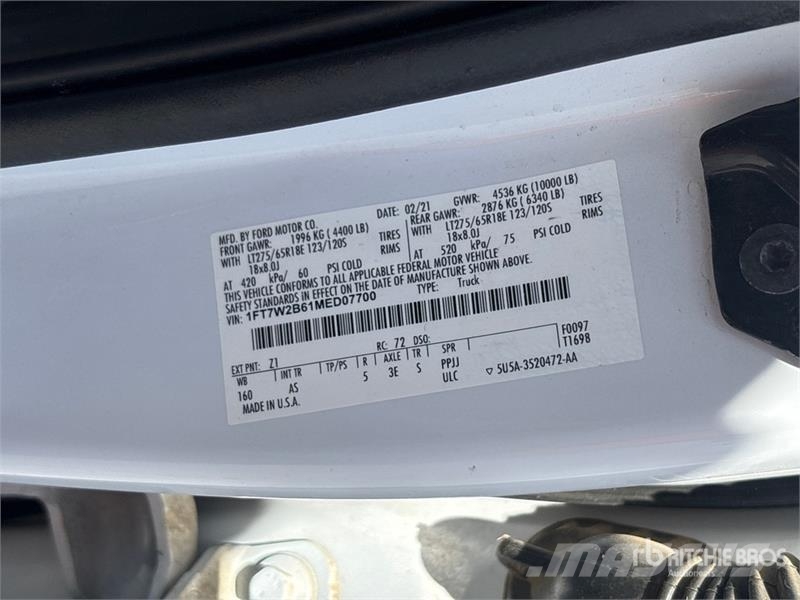 Ford F-250 STX 4x4 Crew Cab Pickup Autre fourgon / utilitaire
