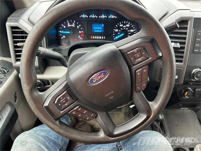 Ford F-250 STX 4x4 Crew Cab Pickup 其他