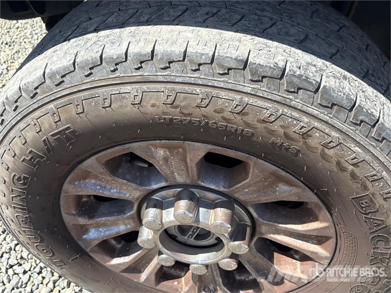 Ford F-250 STX 4x4 Crew Cab Pickup Autre fourgon / utilitaire