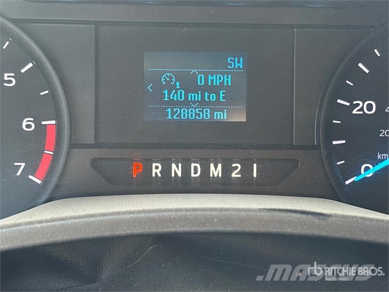 Ford F-250 STX 4x4 Crew Cab Pickup Autre fourgon / utilitaire