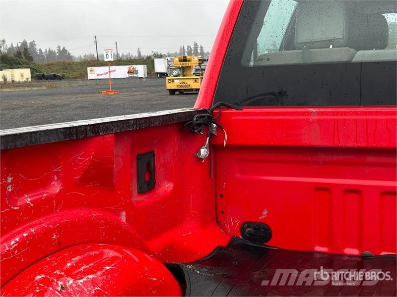 Ford F-250 STX 4x4 Crew Cab Pickup 其他