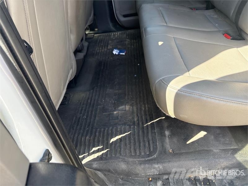Ford F-250 STX 4x4 Crew Cab Pickup Autre fourgon / utilitaire
