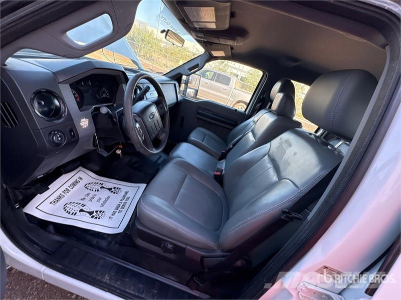Ford F-250 XL 4x2 Crew Cab Pickup Άλλα Vans