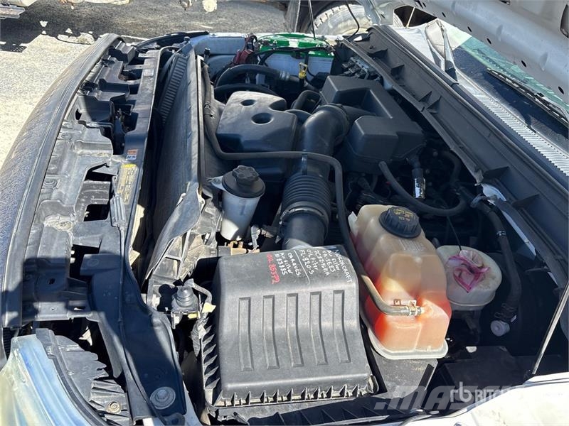 Ford F-250 XL 4x2 Crew Cab Pickup Otras furgonetas