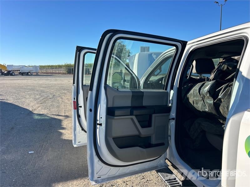 Ford F-250 XL 4x2 Crew Cab Electric Pickup Άλλα Vans