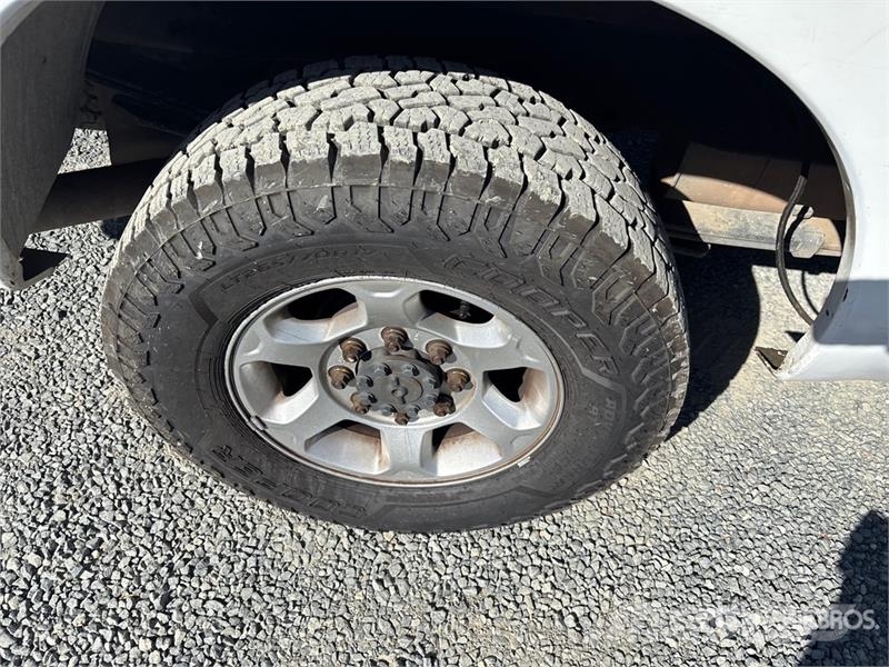 Ford F-250 XL 4x2 Crew Cab Pickup Otras furgonetas