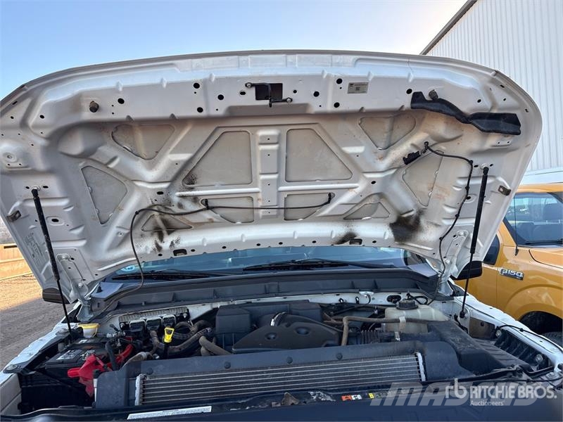 Ford F-250 XL 4x2 Crew Cab Pickup Άλλα Vans