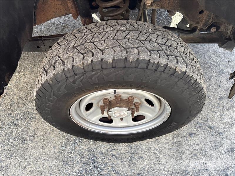 Ford F-250 XL 4x2 Crew Cab Pickup Otras furgonetas