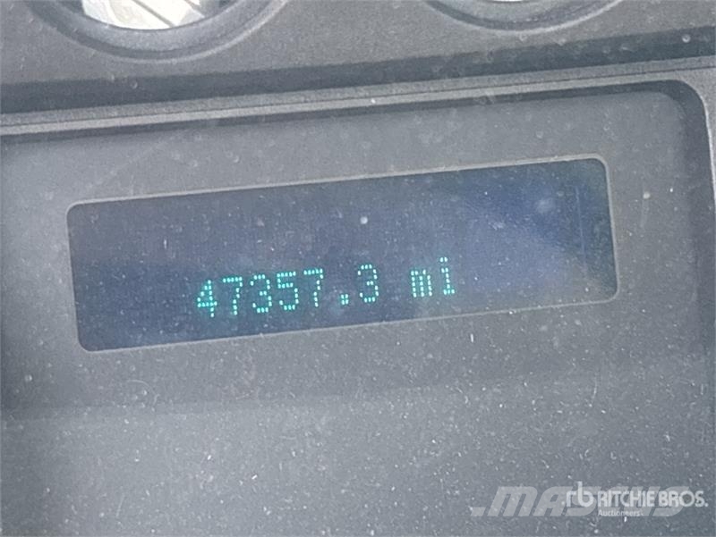 Ford F-250 XL 4x2 Crew Cab Pickup Anders