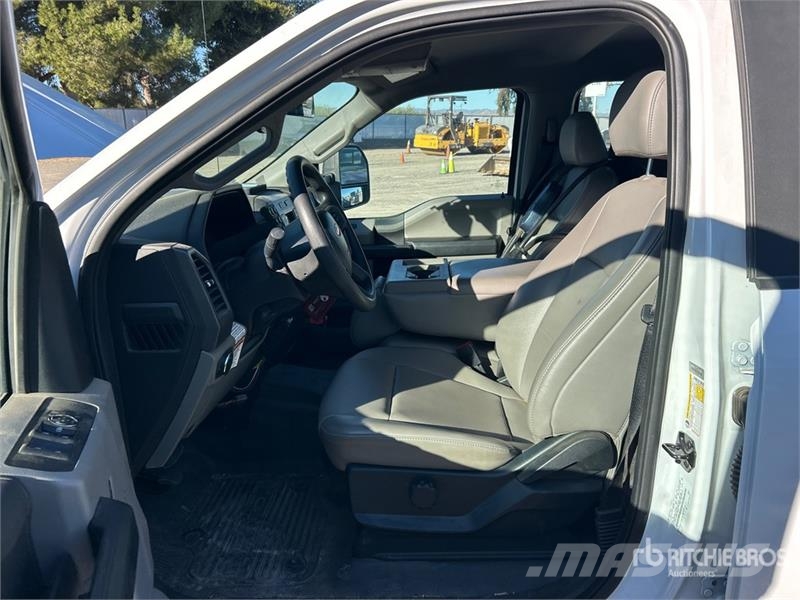 Ford F-250 XL 4x2 Crew Cab Electric Pickup Άλλα Vans