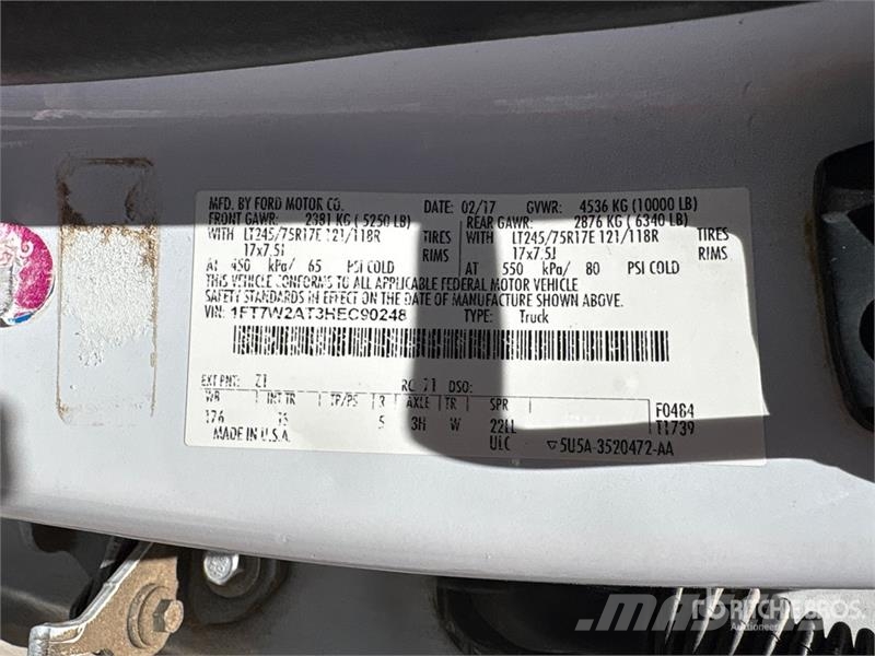 Ford F-250 XL 4x2 Crew Cab Pickup Anders