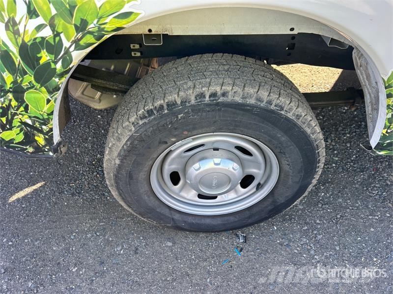 Ford F-250 XL 4x2 Crew Cab Electric Pickup Άλλα Vans