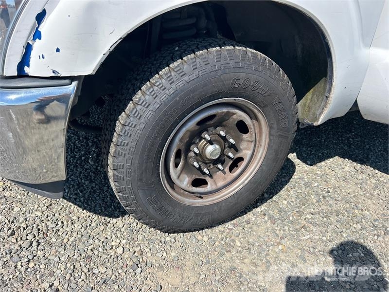 Ford F-250 XL 4x2 Crew Cab Pickup Άλλα Vans