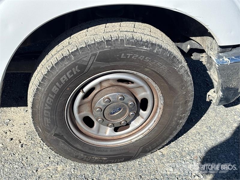 Ford F-250 XL 4x2 Extended Cab Pickup Otras furgonetas