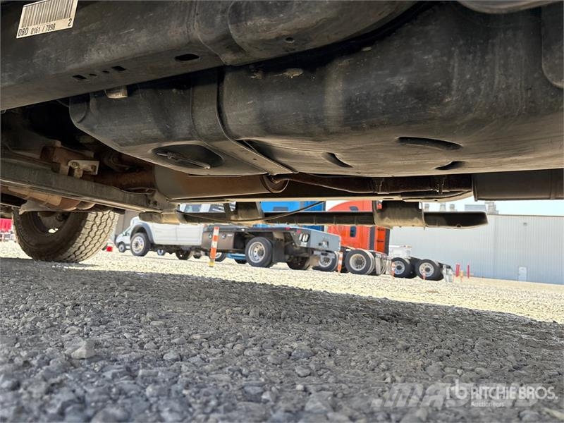 Ford F-250 XL 4x2 Extended Cab Pickup Ostalo